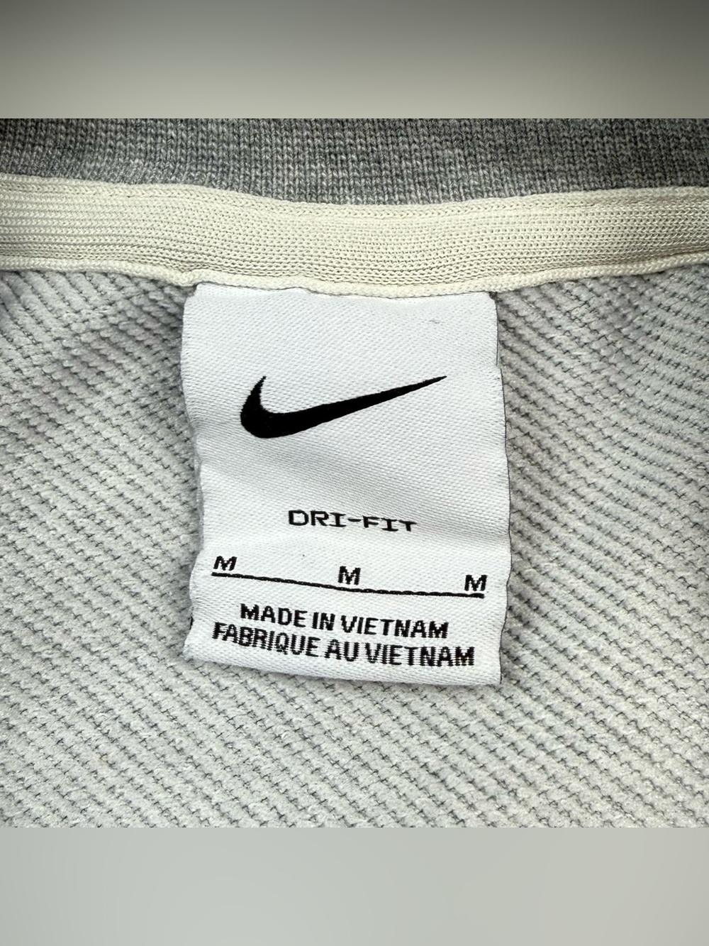 Nike Duke Blue Devils Mens Standard Issue Crewneck Sweatshirt Sz Medium Grey A7 - Picture 3 of 9